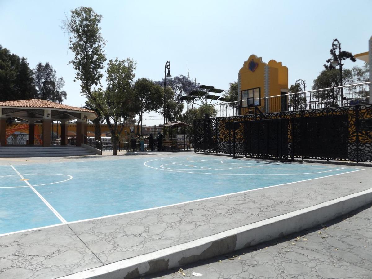 Tokali Hospedaje A 4 Min Del Aeropuerto Meksika Dış mekan fotoğraf